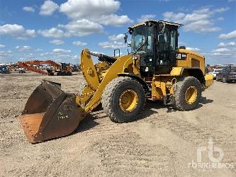 CAT 930M