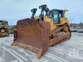 CAT D8T