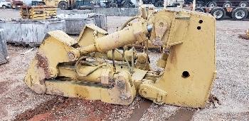 CAT D8R