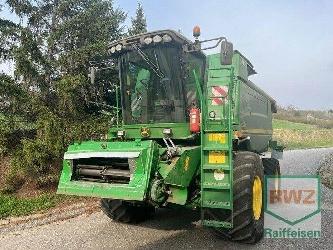 John Deere T560