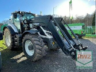 Valtra T215D