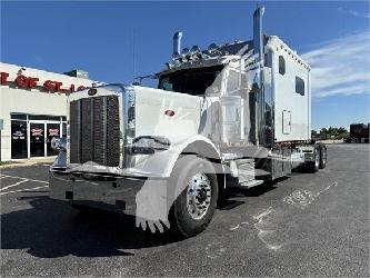 Peterbilt 389