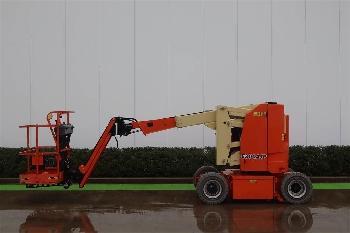 JLG E300AJP