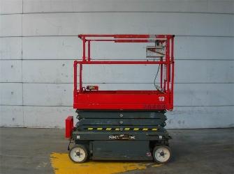 SkyJack SJ3219