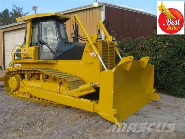 Komatsu D 65 EX بلدوزرات مجنزرة