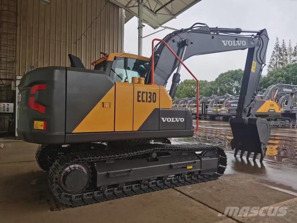 Volvo EC130 حفارات زحافة