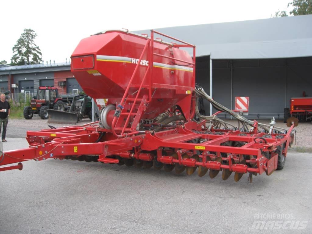 Horsch Pronto 6 DC مثاقيب مدمجة