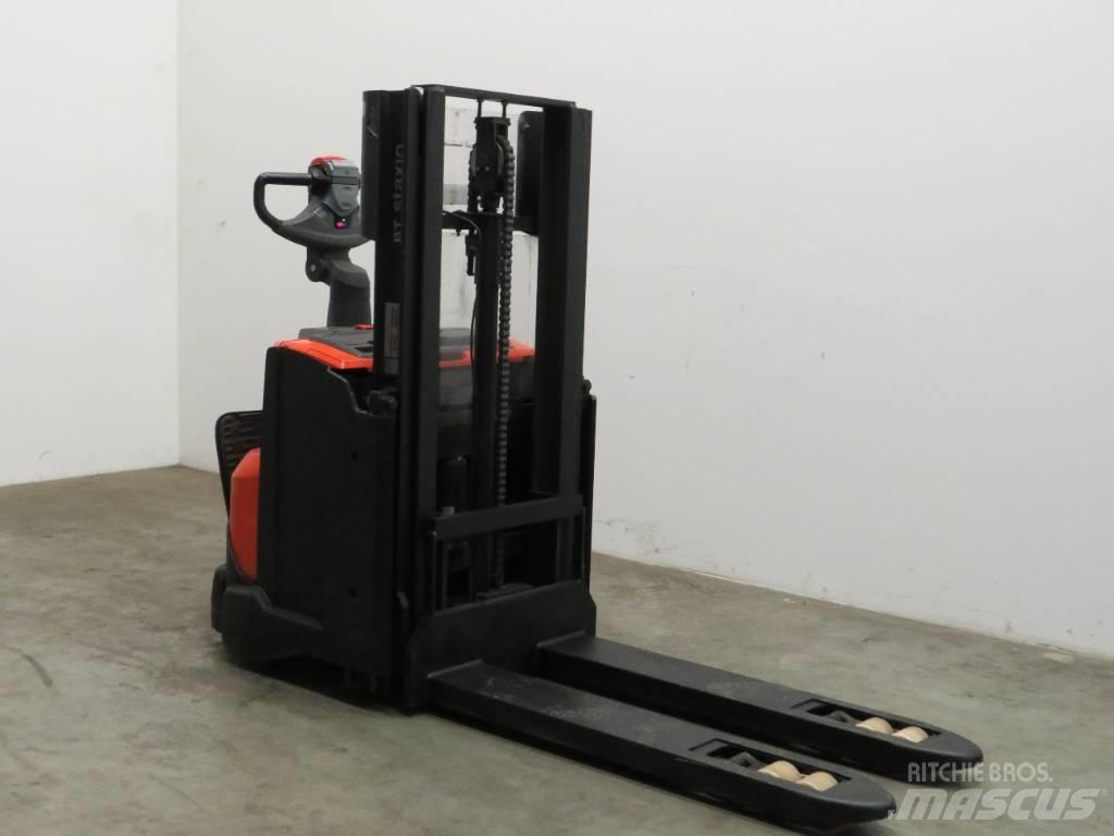 BT SWE 200 D معدات التكديس الجوالة