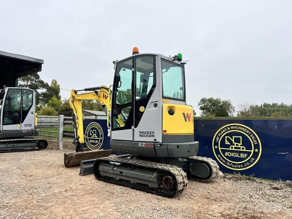 Wacker Neuson EZ26 حفارات صغيرة أقل من 7 طن (حفارات صغيرة)