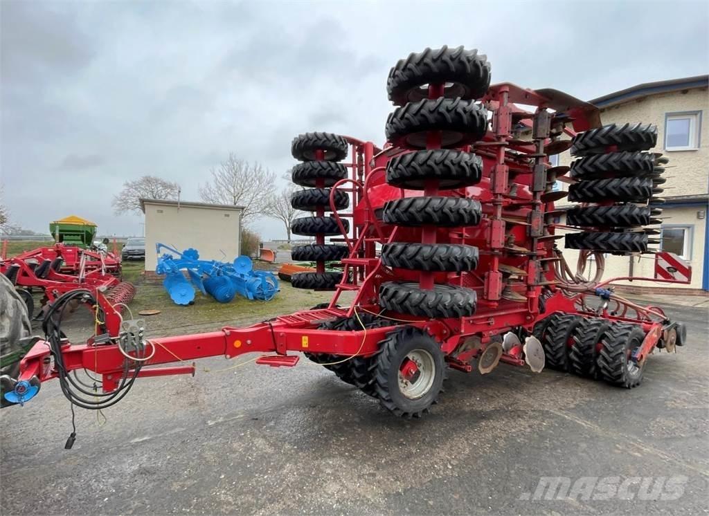 Horsch Pronto 6 DC مثاقيب مدمجة