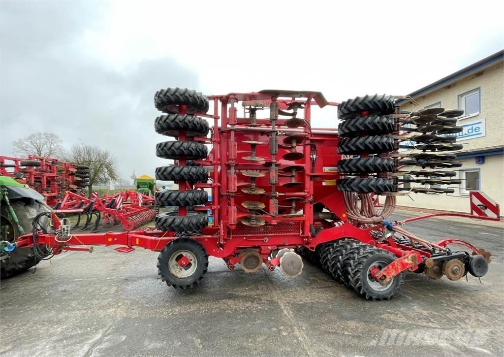 Horsch Pronto 6 DC مثاقيب مدمجة