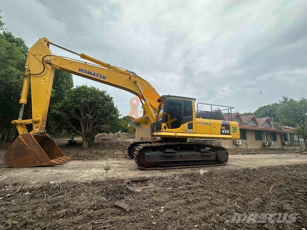 Komatsu PC 450 LC-8 حفارات زحافة