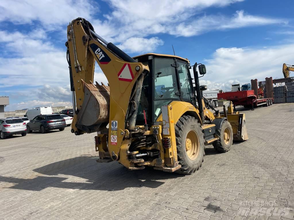 CAT 432 لوادر ذات جرافات عكسية
