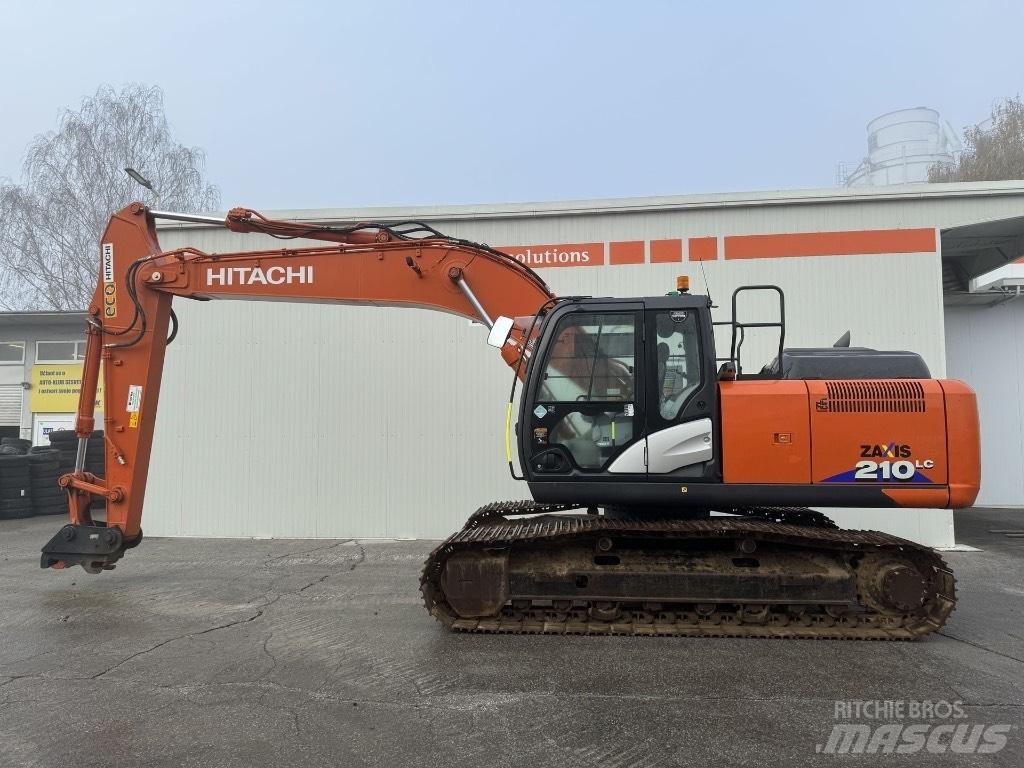 Hitachi ZX 210 LC-6 حفارات زحافة