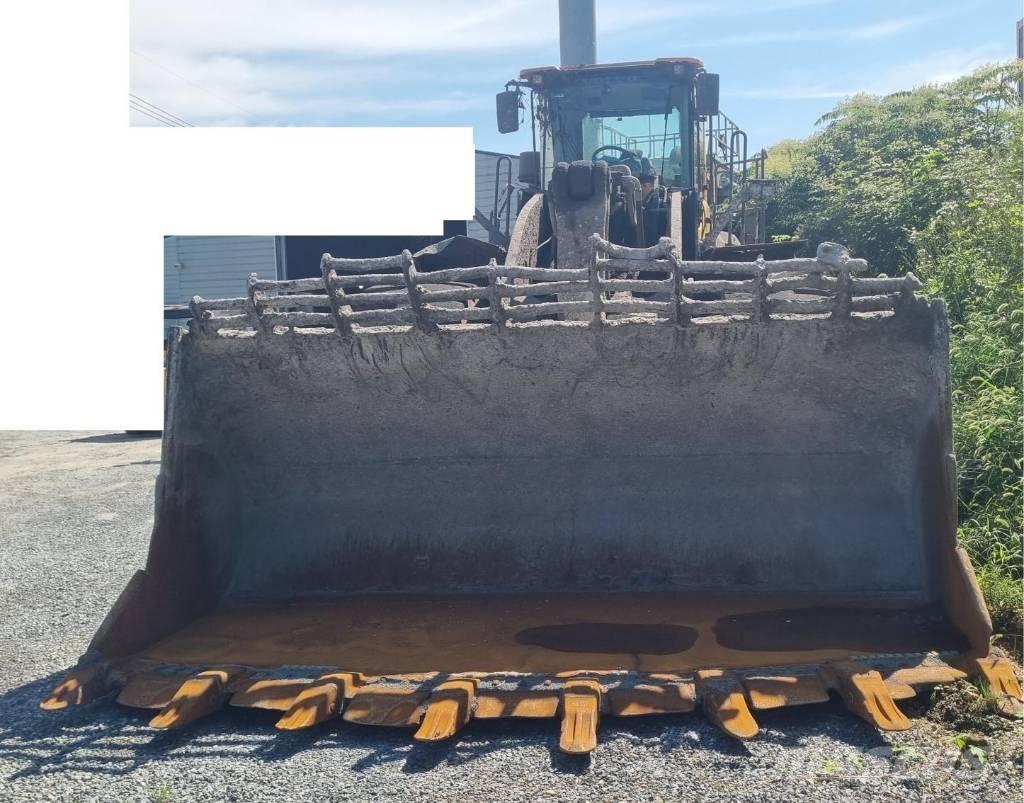 Volvo L 350 F لوادر بعجل
