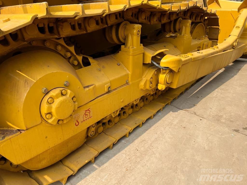 Shantui SD22 بلدوزرات مجنزرة