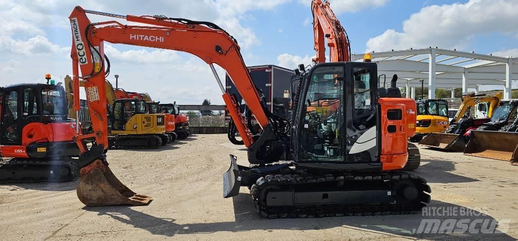 Hitachi ZX 85 حفارات وسط 7 طن - 12 طن