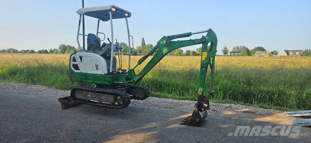 Takeuchi Tb 216 حفارات صغيرة أقل من 7 طن (حفارات صغيرة)