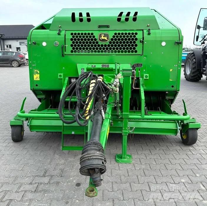 John Deere C 440 R محزمات مستديرة