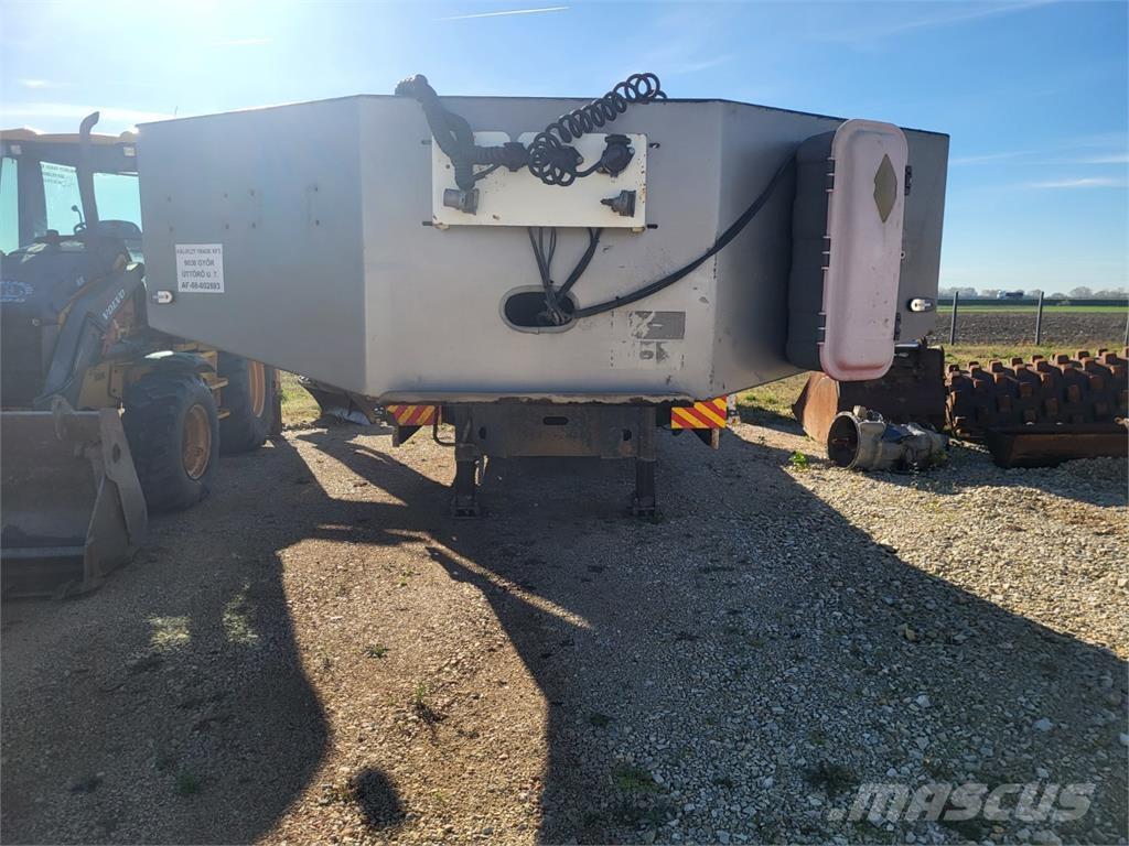  ALPSAN SCP 329 شاحنات بمقصورة وهيكل