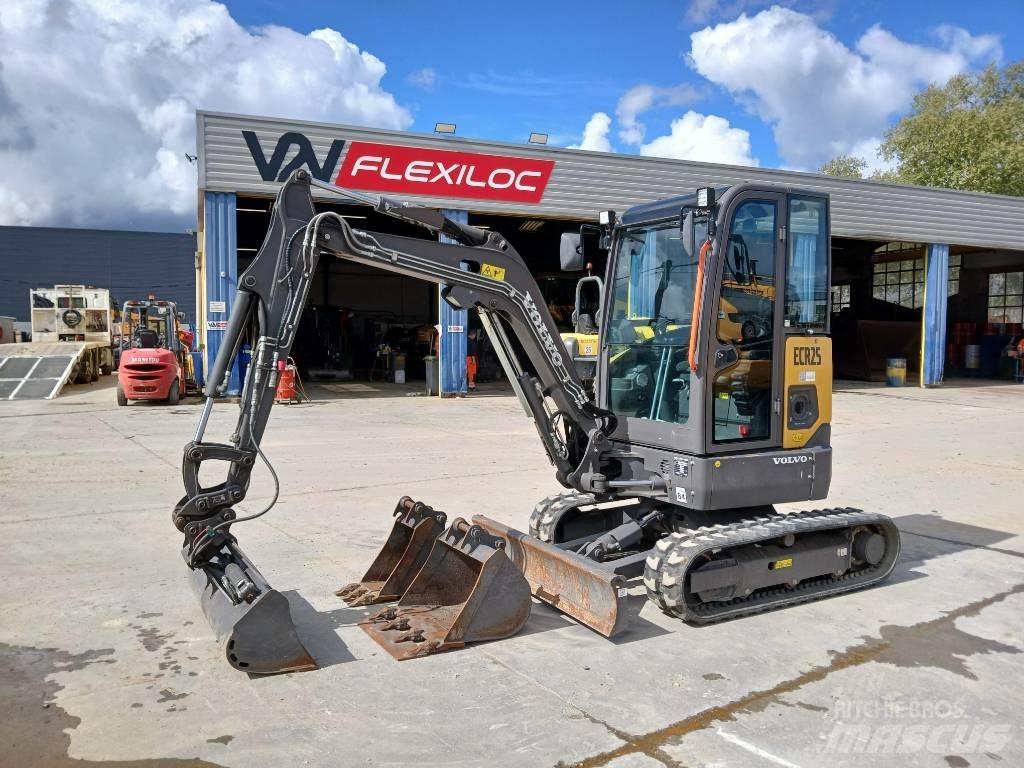 Volvo ECR 25 D حفارات صغيرة أقل من 7 طن (حفارات صغيرة)