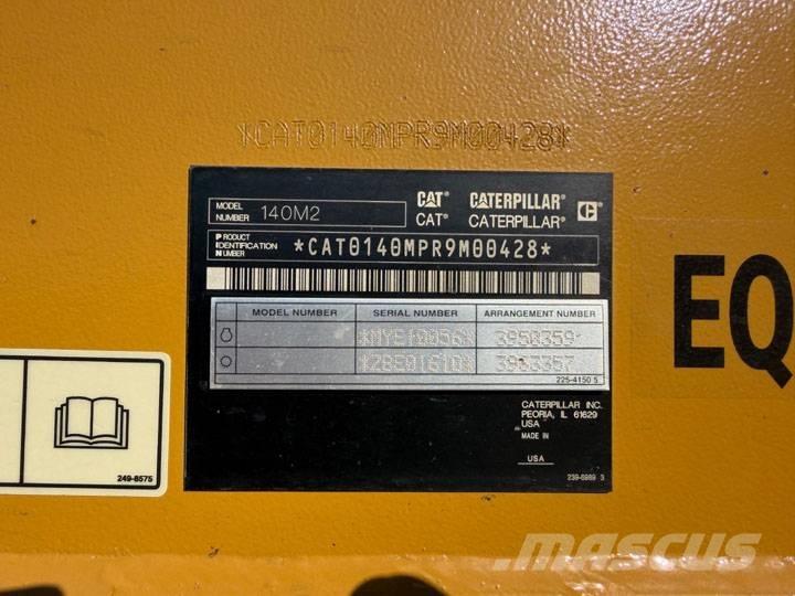 CAT 140 M 2 معدات تمهيد الطرق