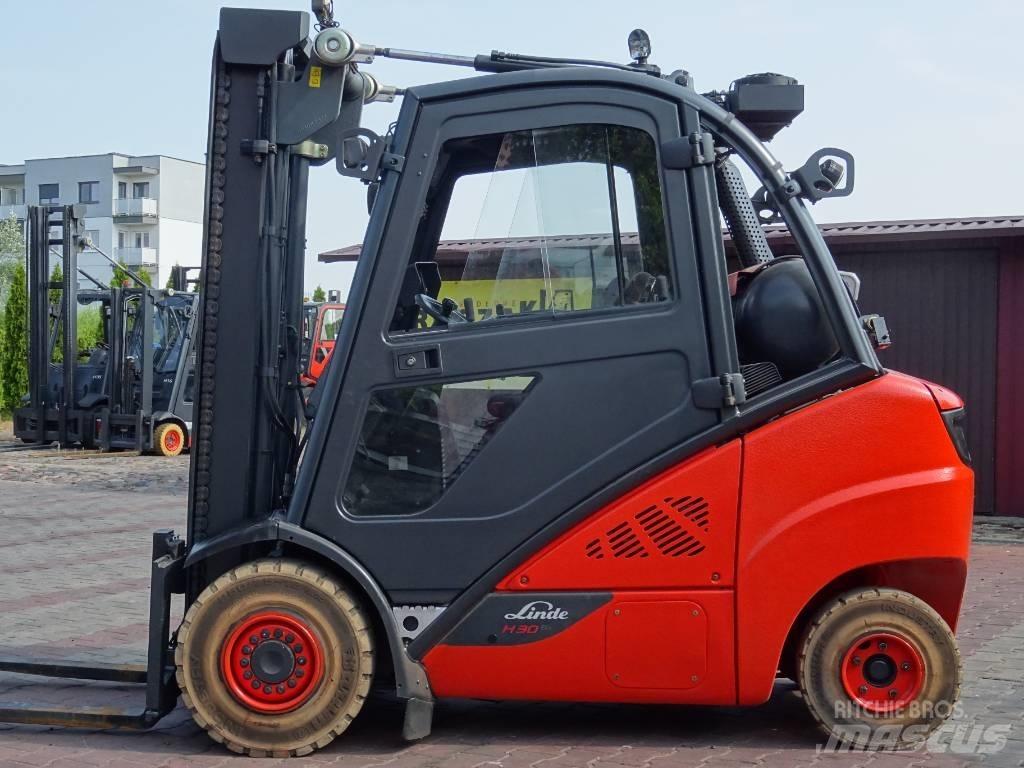 Linde H30T-02 شاحنات LPG