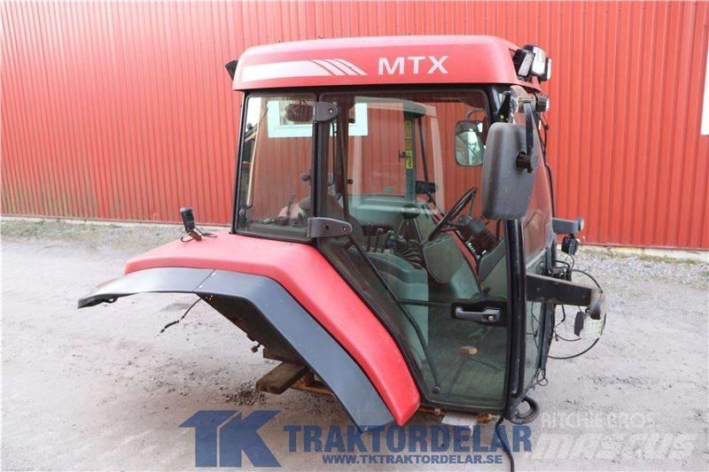 McCormick MTX 185 كابينة والداخلية