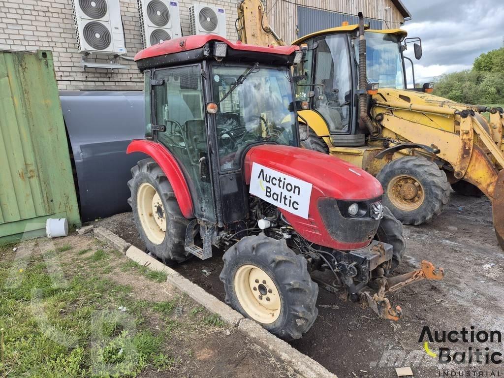 Branson 5820 CX الجرارات