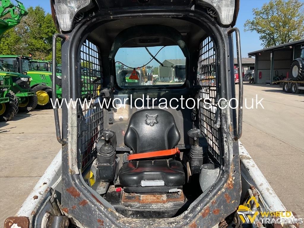 Bobcat S 450 لوادر انزلاقية التوجيه