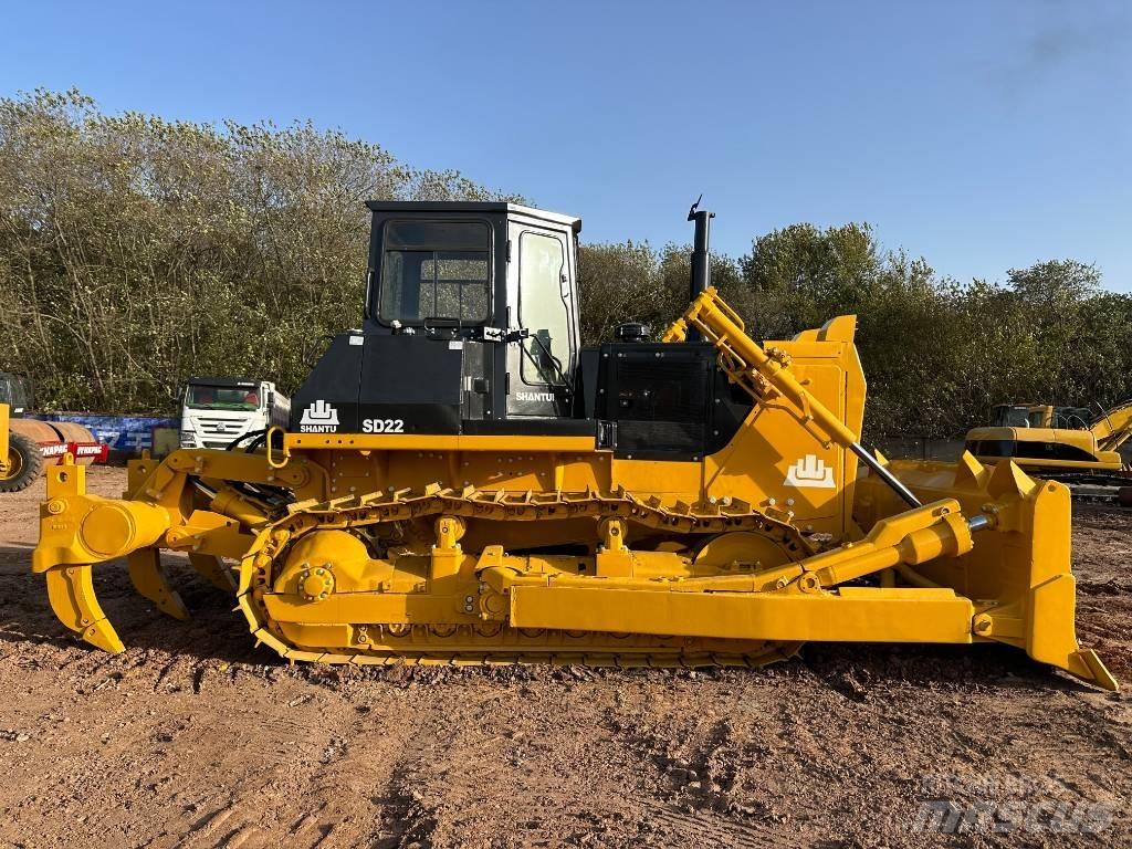 Shantui SD 22 بلدوزرات مجنزرة