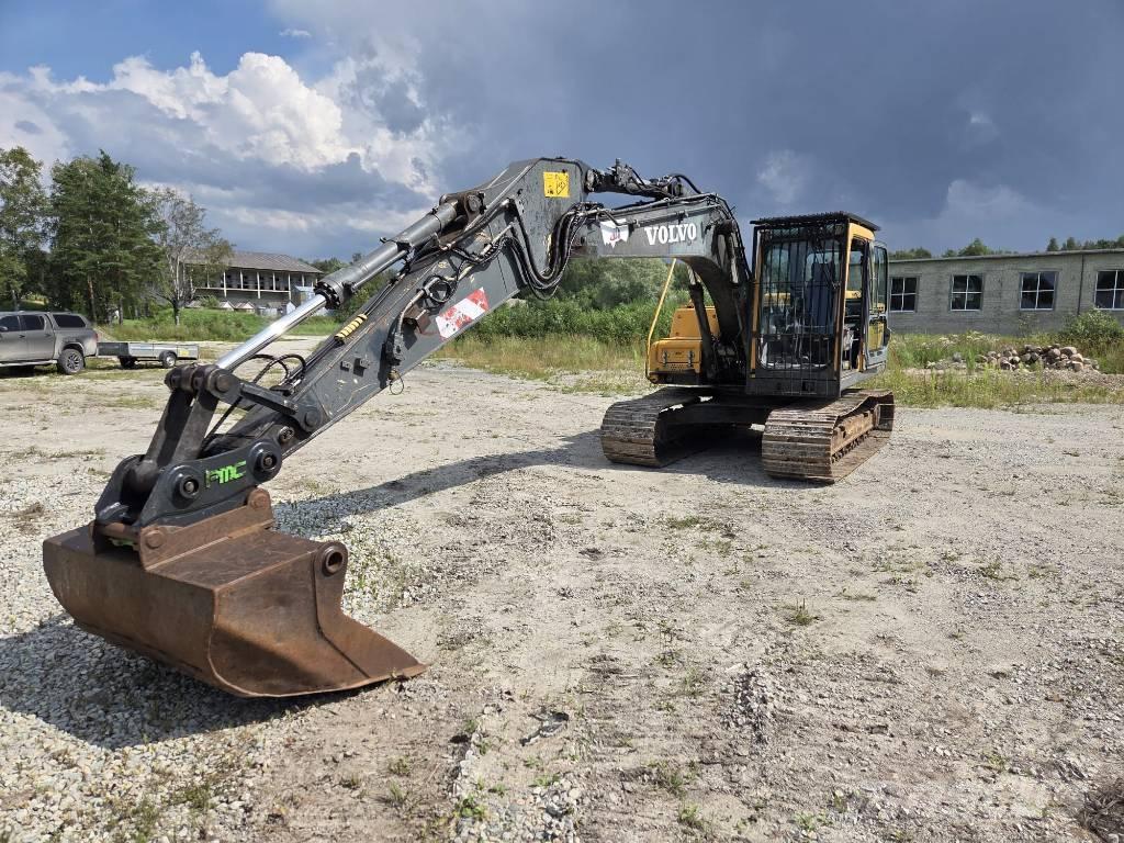 Volvo EC 140 B LC حفارات زحافة