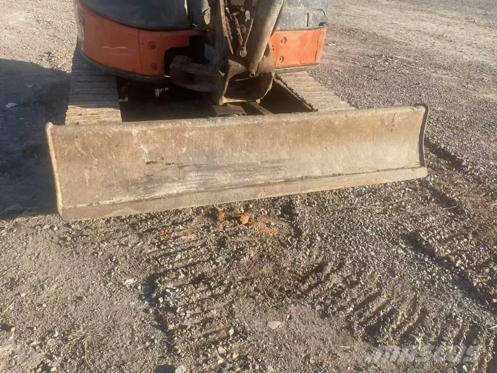 Hitachi ZX 35 U حفارات صغيرة أقل من 7 طن (حفارات صغيرة)