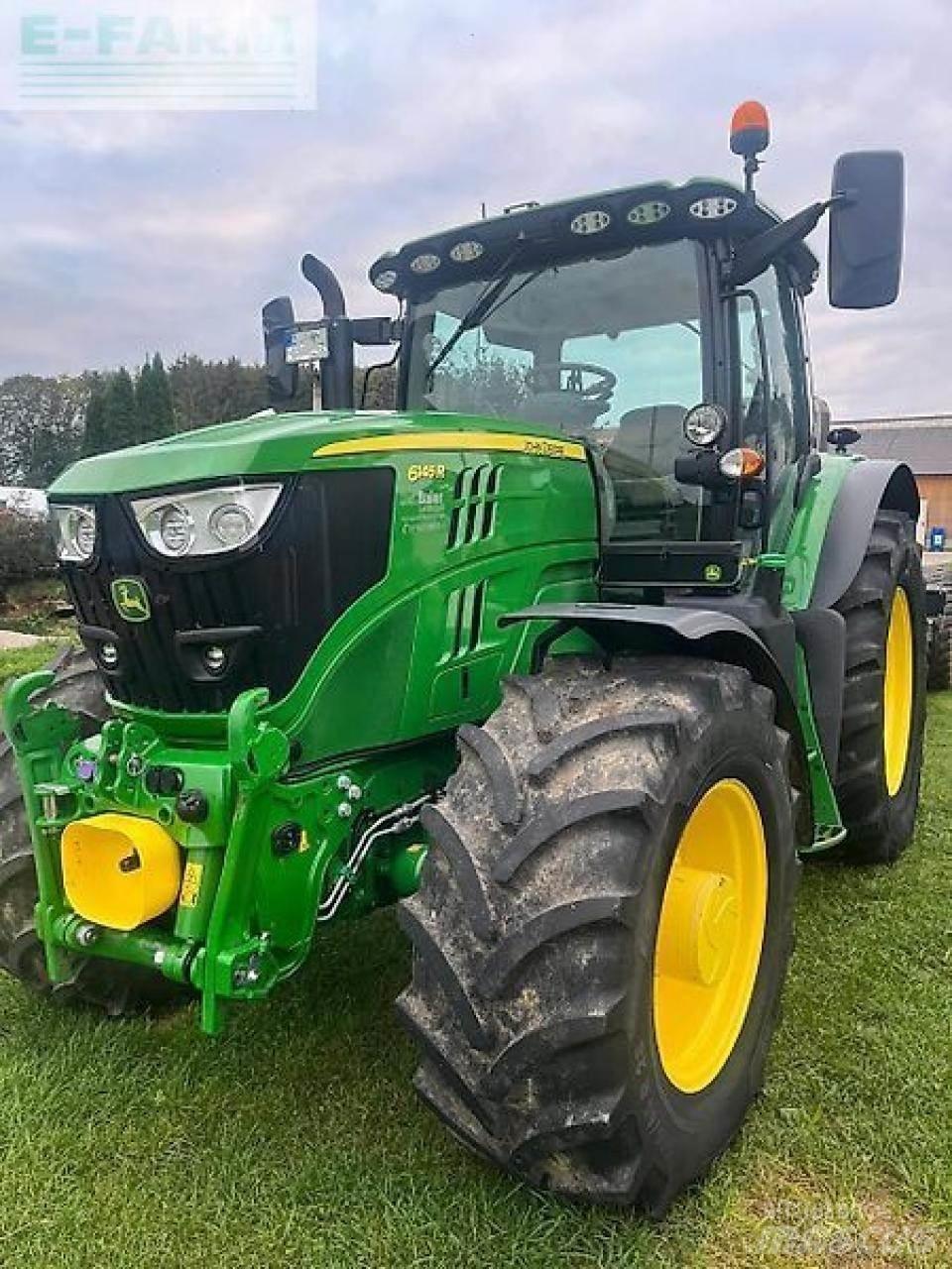 John Deere 6145r الجرارات