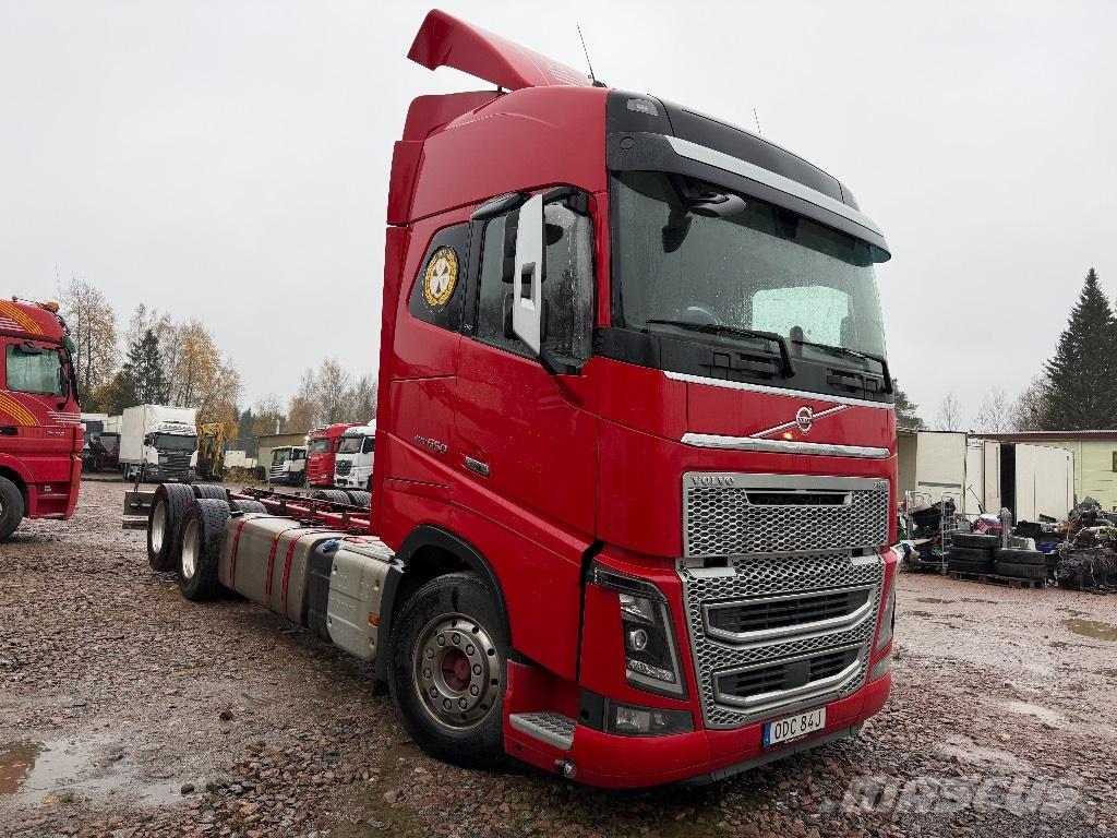 Volvo FH-650 Chassi شاحنات بمقصورة وهيكل