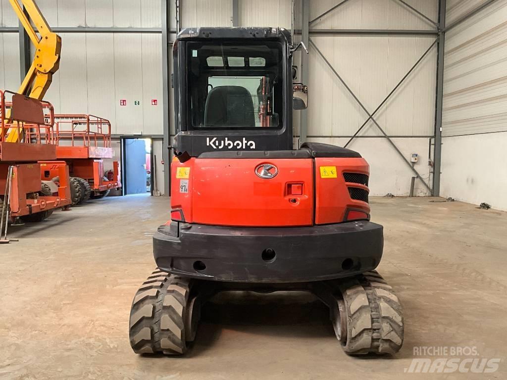 Kubota KX 057-4 حفارات صغيرة أقل من 7 طن (حفارات صغيرة)