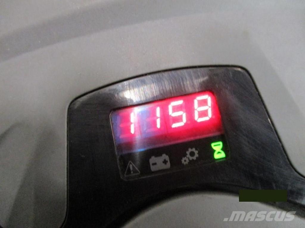 BT LWE180 معدات الرفع منخفض المستوى