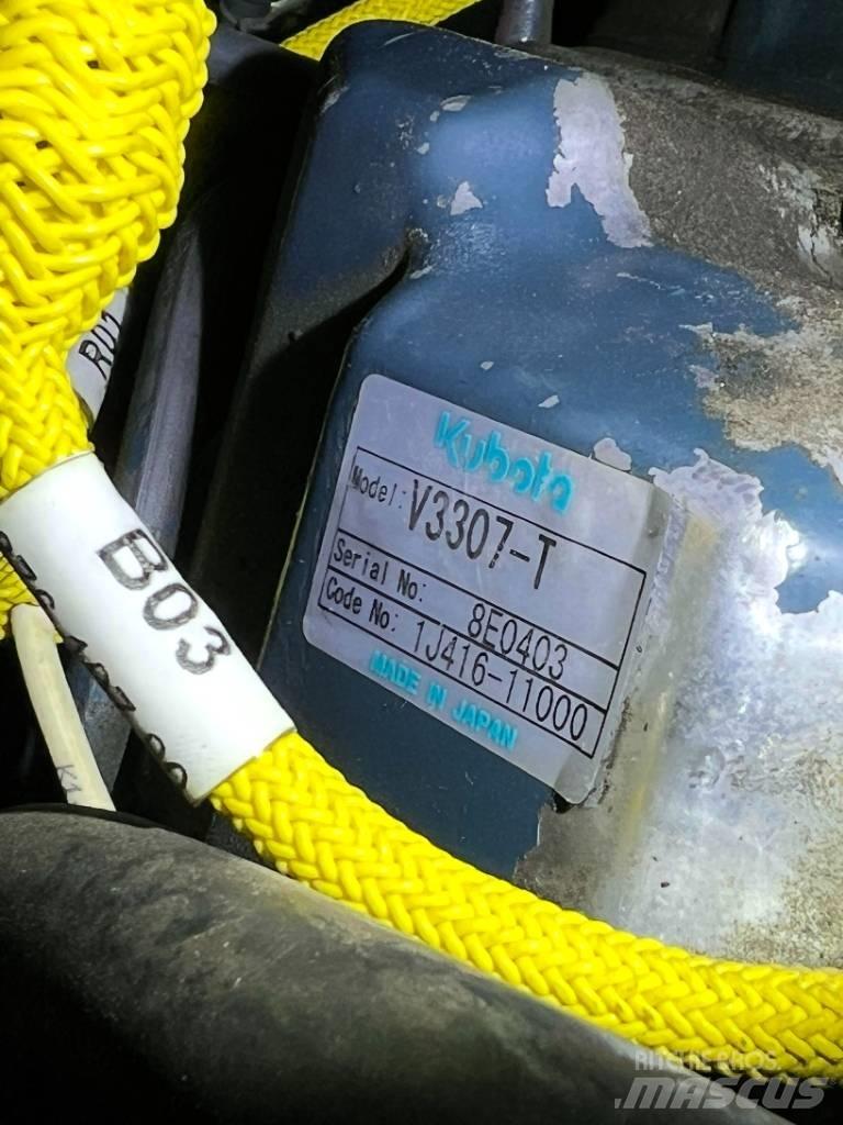 Bomag BW 154 A P - AM مداحل أحادية الأسطوانة