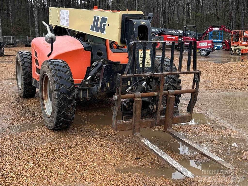JLG G6-42A مناولات متداخلة