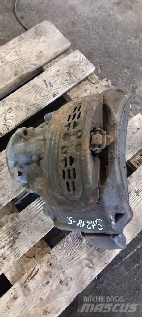 Scania R 440   1946306 مكابح