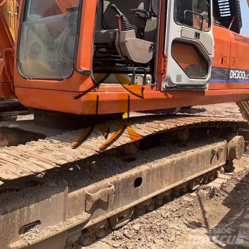 Doosan DX 300 حفارات زحافة