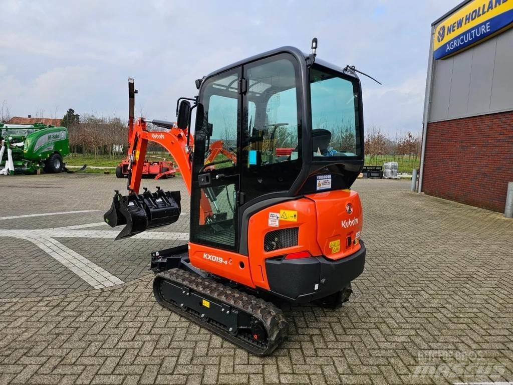 Kubota KX019-4 حفارات صغيرة أقل من 7 طن (حفارات صغيرة)