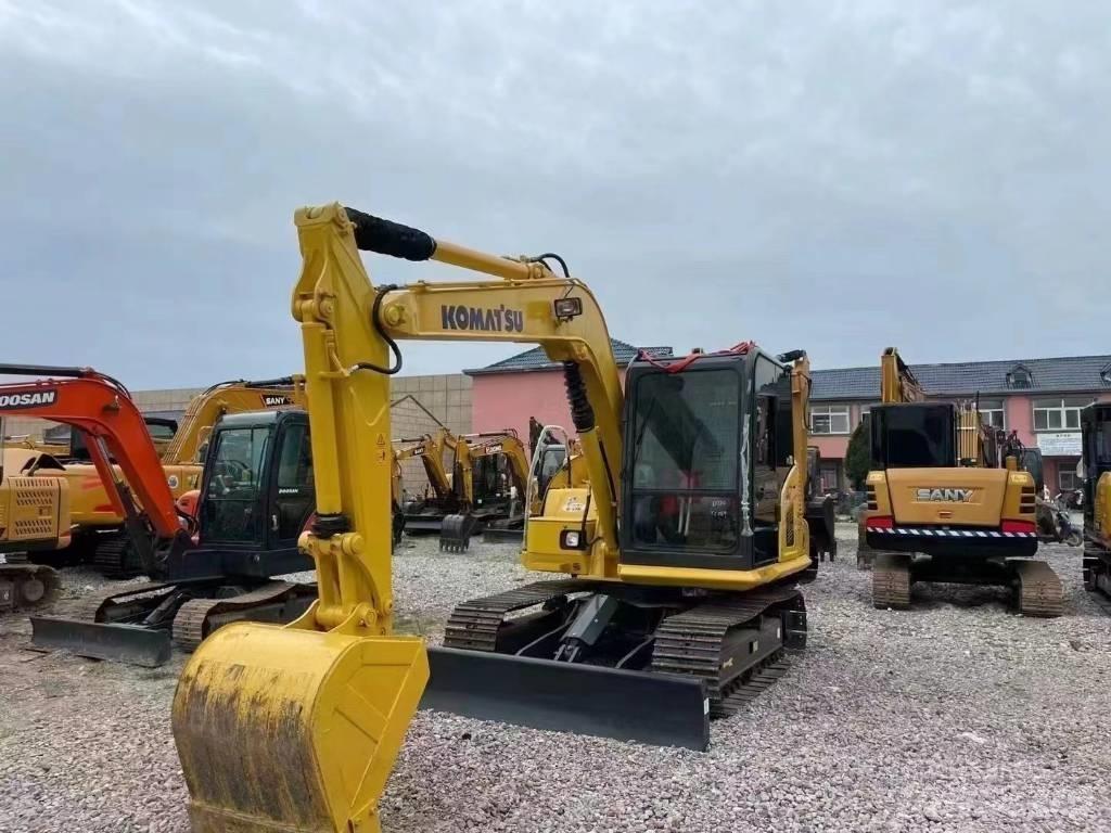 Komatsu PC 70 حفارات زحافة