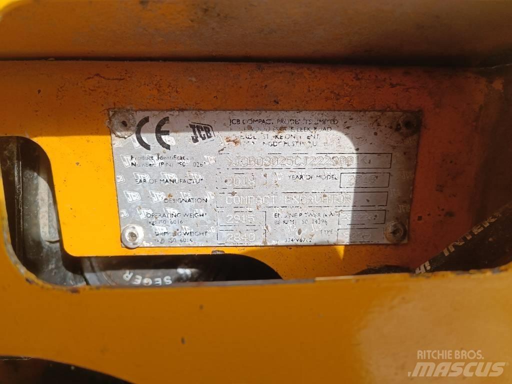 JCB 8025 ZTS حفارات زحافة