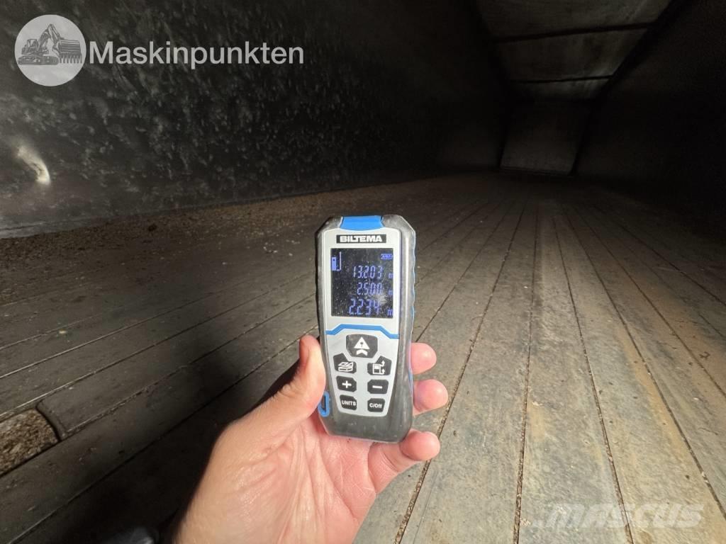 Knapen KOWF 390 أنصاف المقطورات ذات سطح متحرك