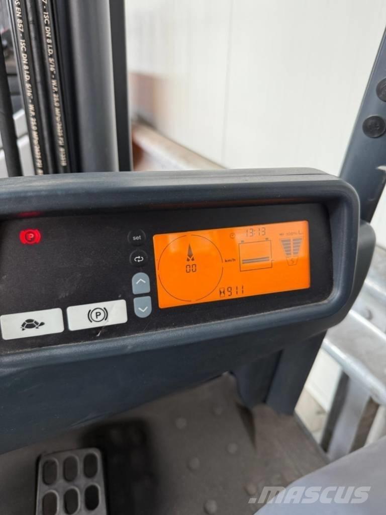 Jungheinrich EFG 216 Electric forklift trucks