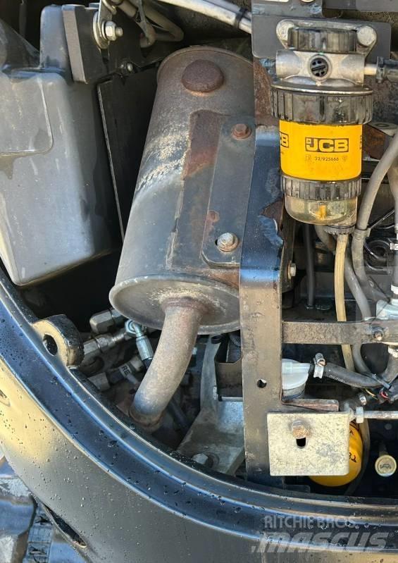 JCB 8026 CTS حفارات صغيرة أقل من 7 طن (حفارات صغيرة)