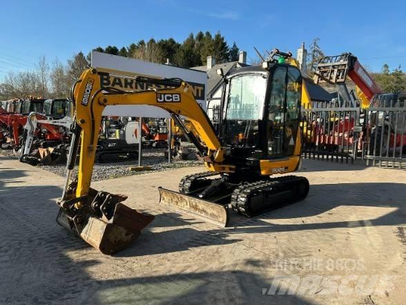 JCB 8026 CTS حفارات صغيرة أقل من 7 طن (حفارات صغيرة)