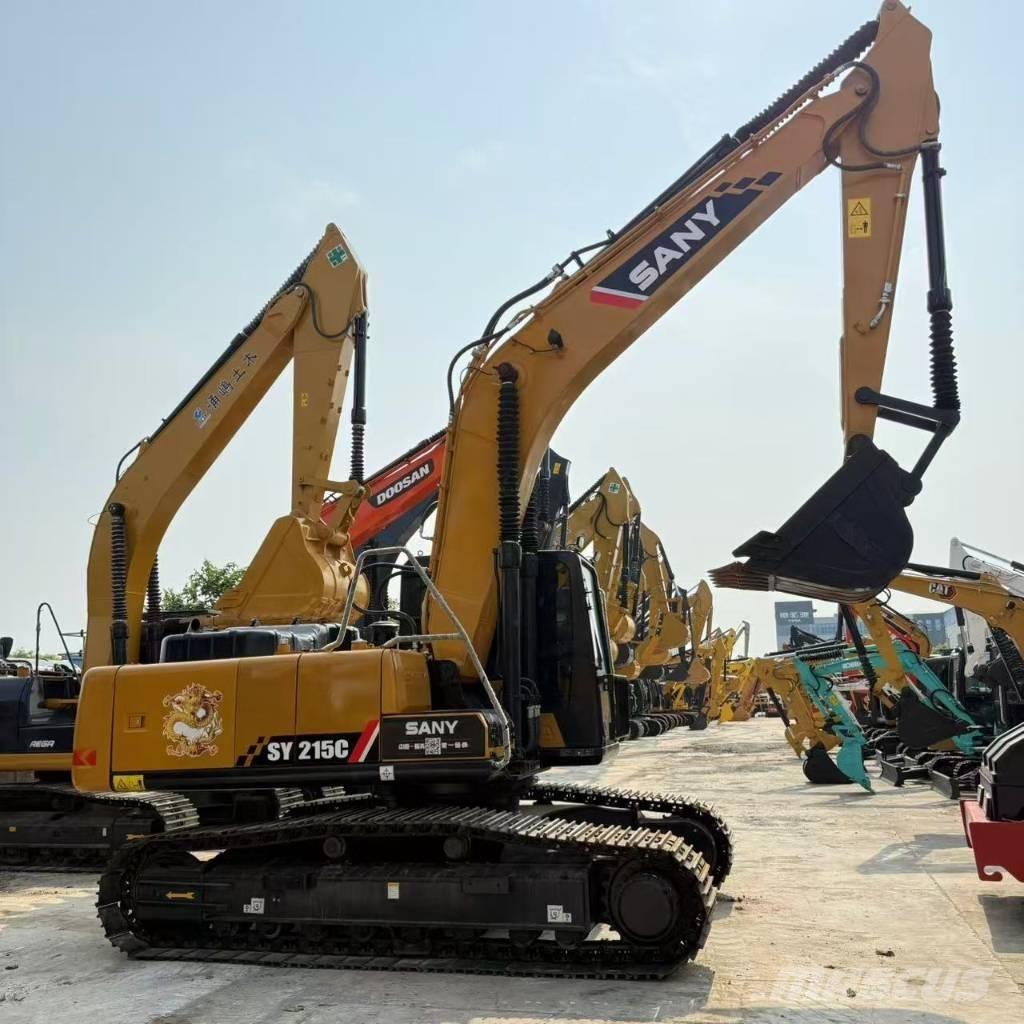 Sany SY215C حفارات زحافة