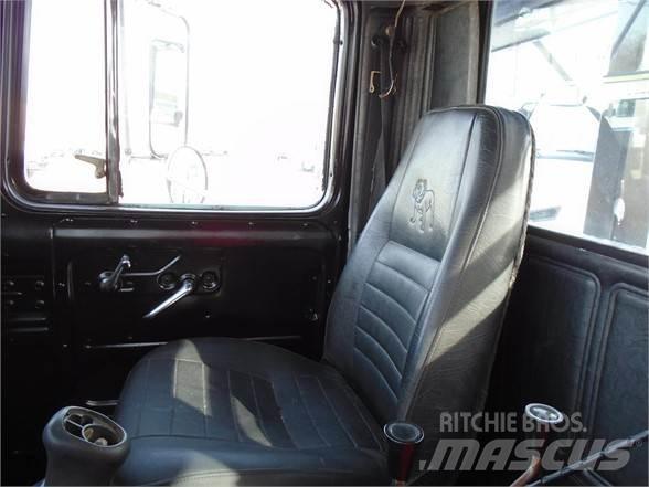 Mack RD600 شاحنات الرافعات الخطافية